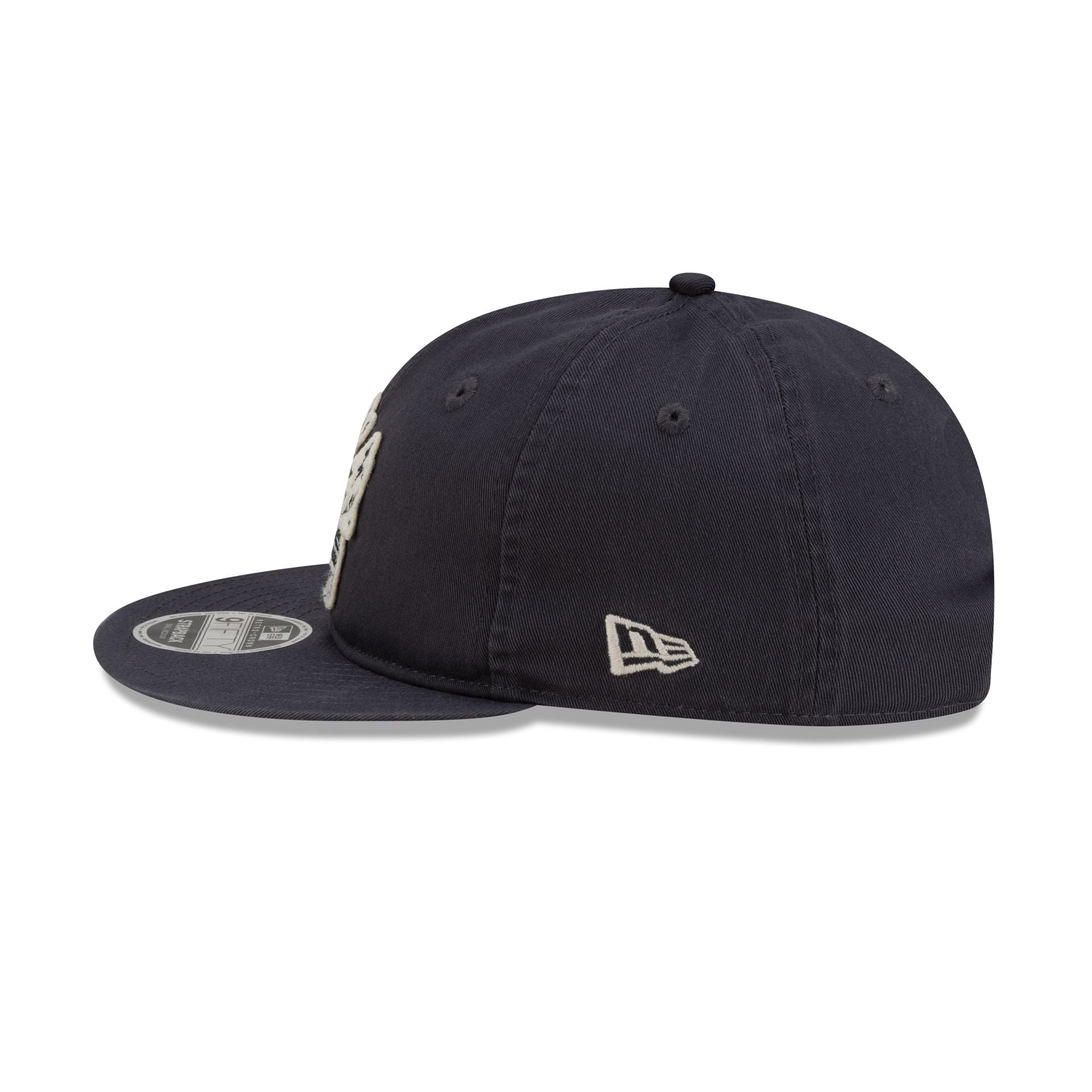 New Era Kompakt Record Bar Retro Crown 9FIFTY Adjustable