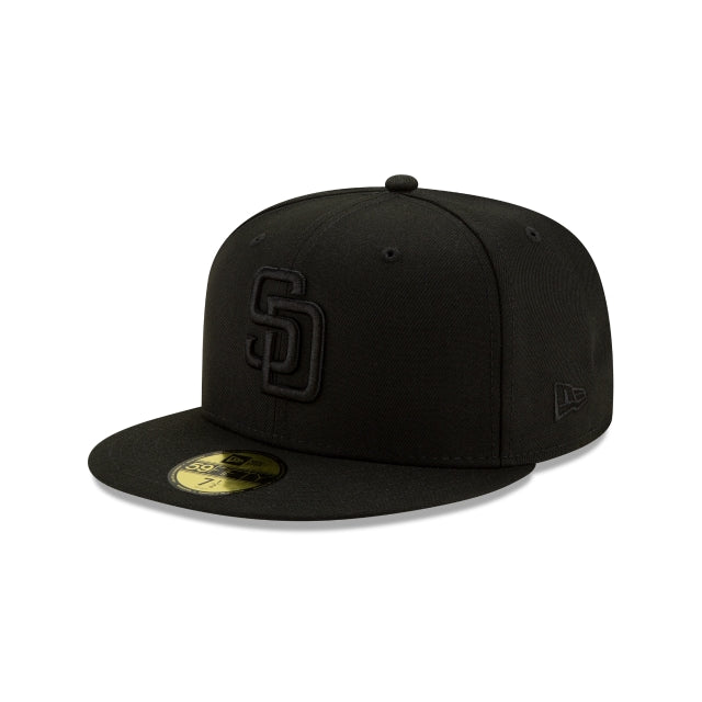 new era Basic Black on Black 59FIFTY Fitted