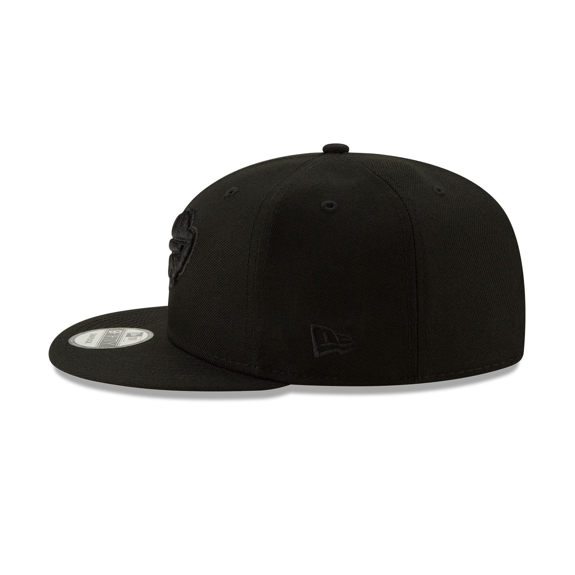 New Era Basic Black On Black 9FIFTY Snapback Hat