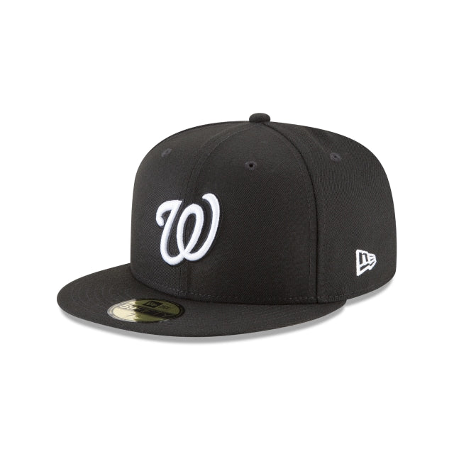 New Era Black And White Basic 59FIFTY Fitted