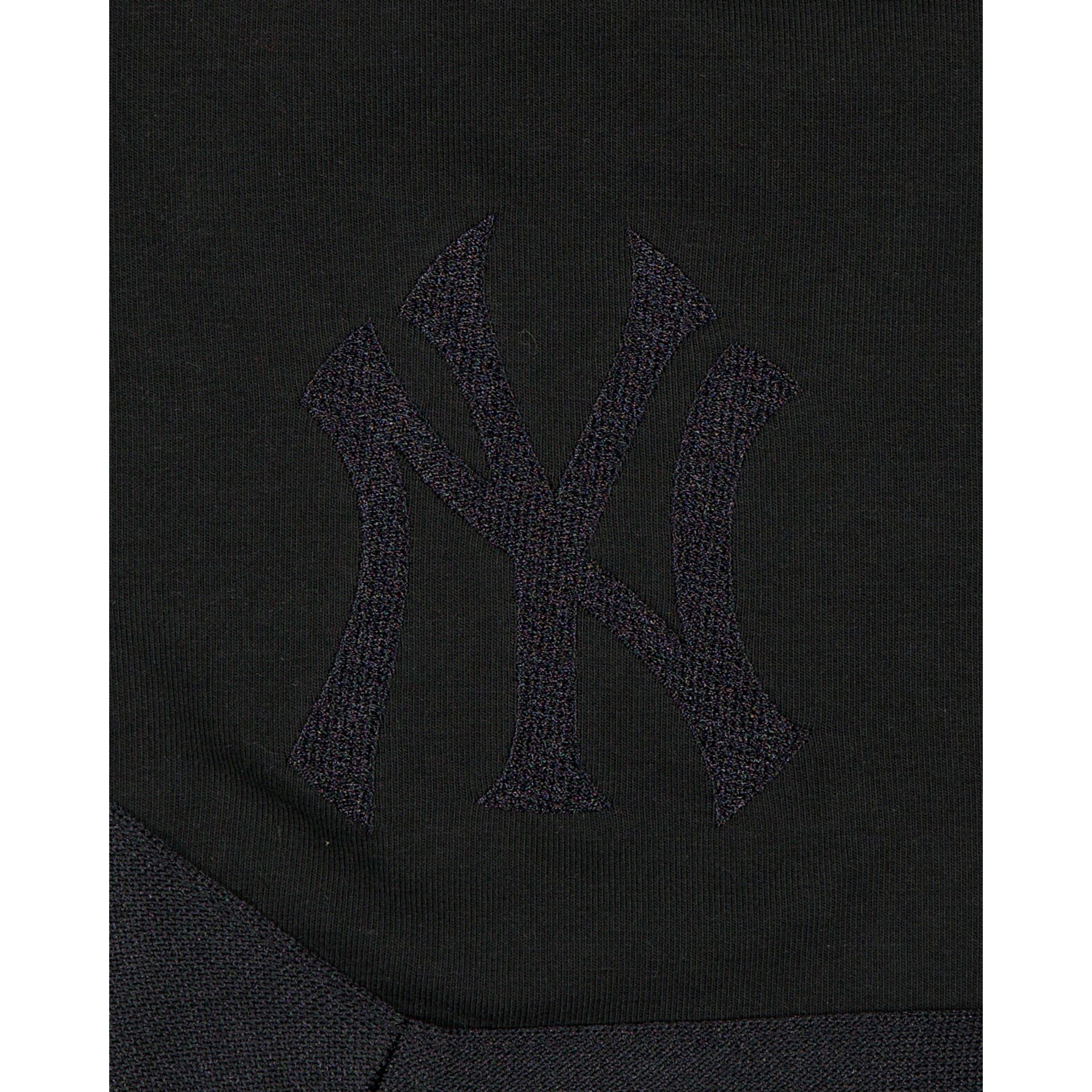 New Era Black On Black Logo Select Shorts