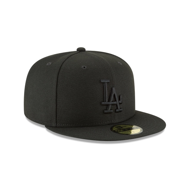 New Era Blackout Basic 59FIFTY Fitted