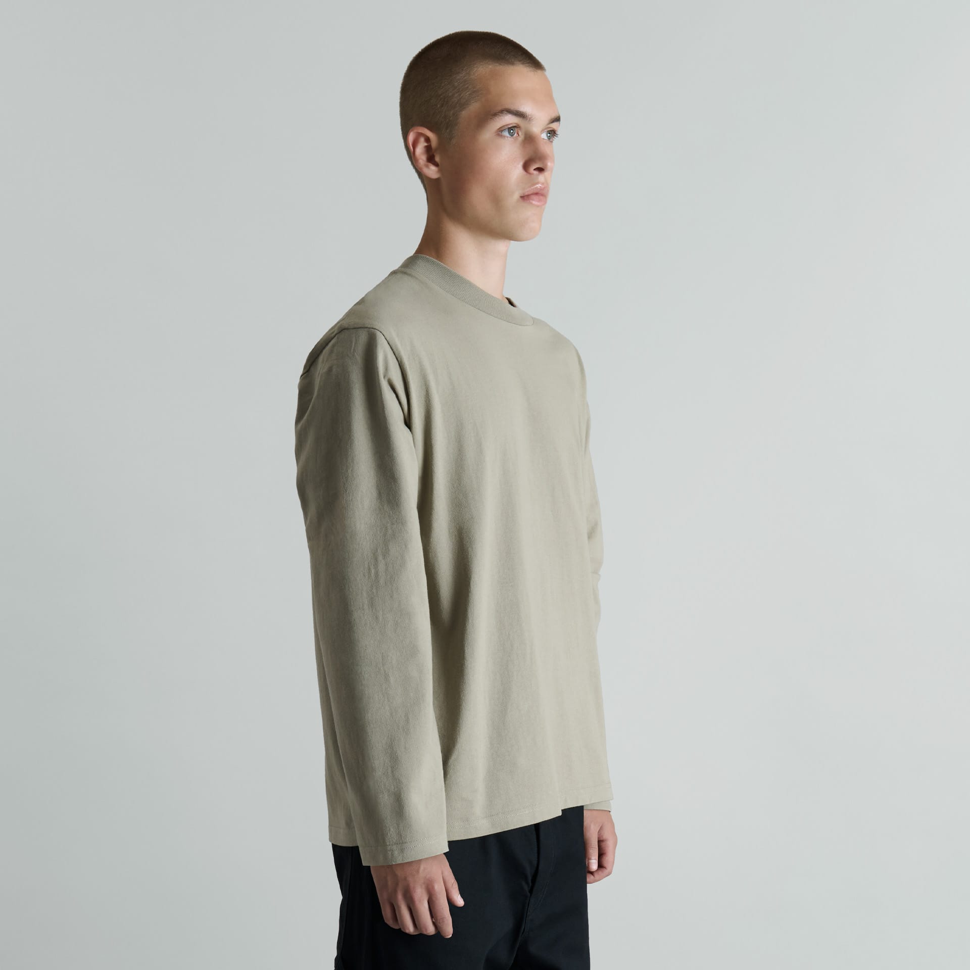 new era Erhardt Long Sleeve T-Shirt