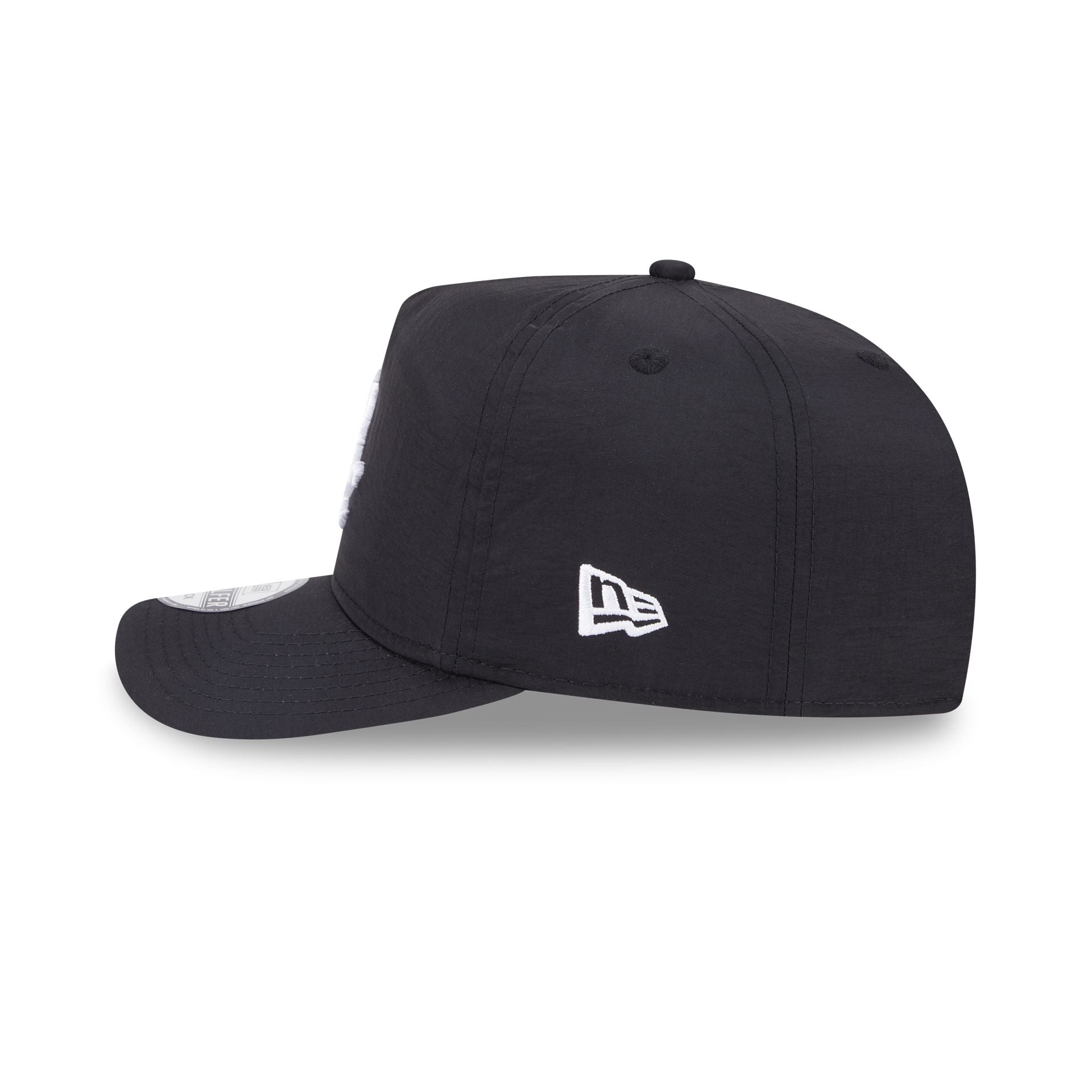New Era Everyday Nylon Black Golfer