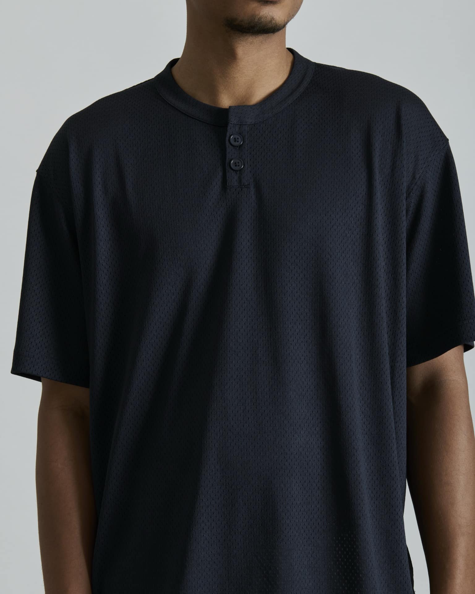 New Era Galvin 2-Button Henley Jersey