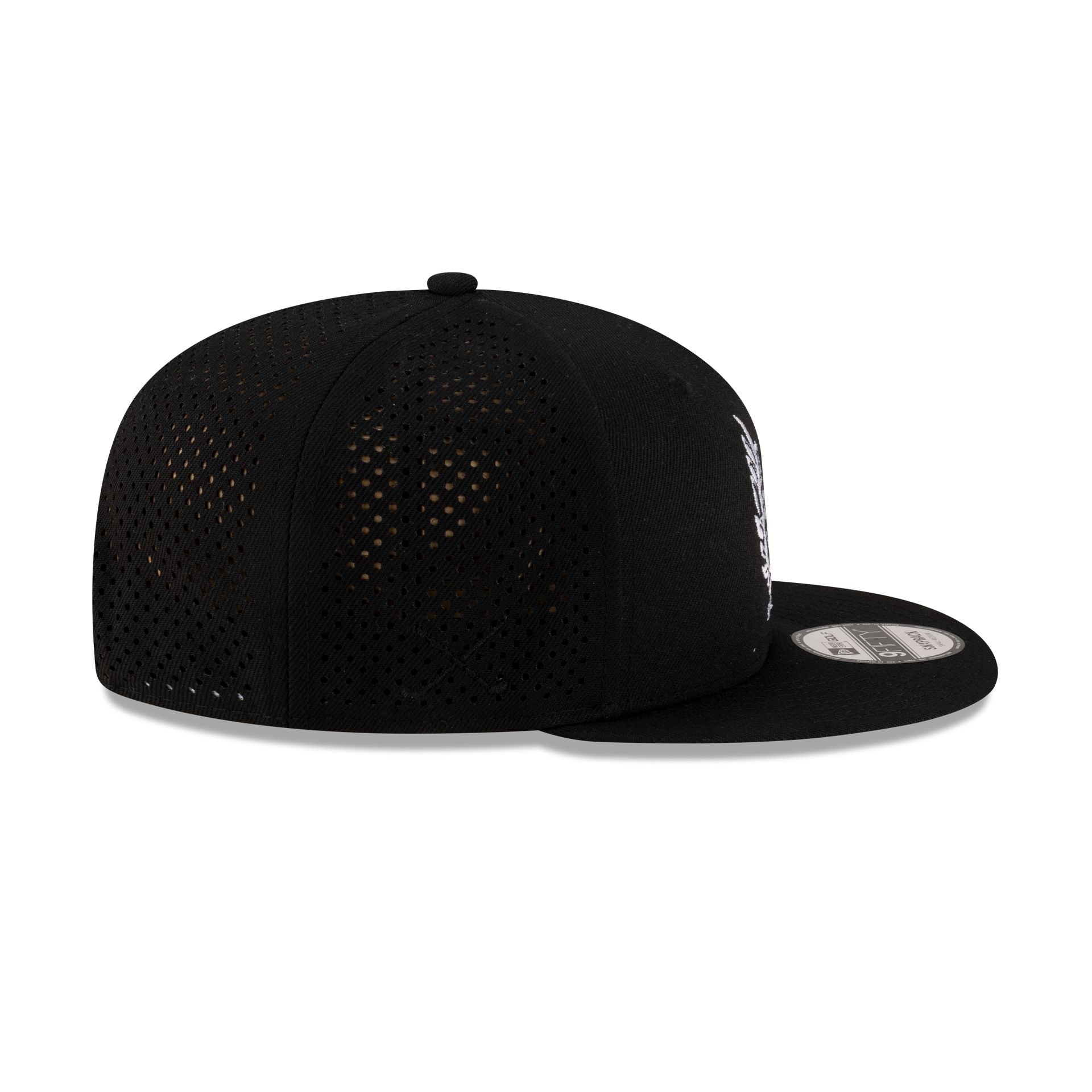 New Era Laurel Wreath Black 9FIFTY Snapback