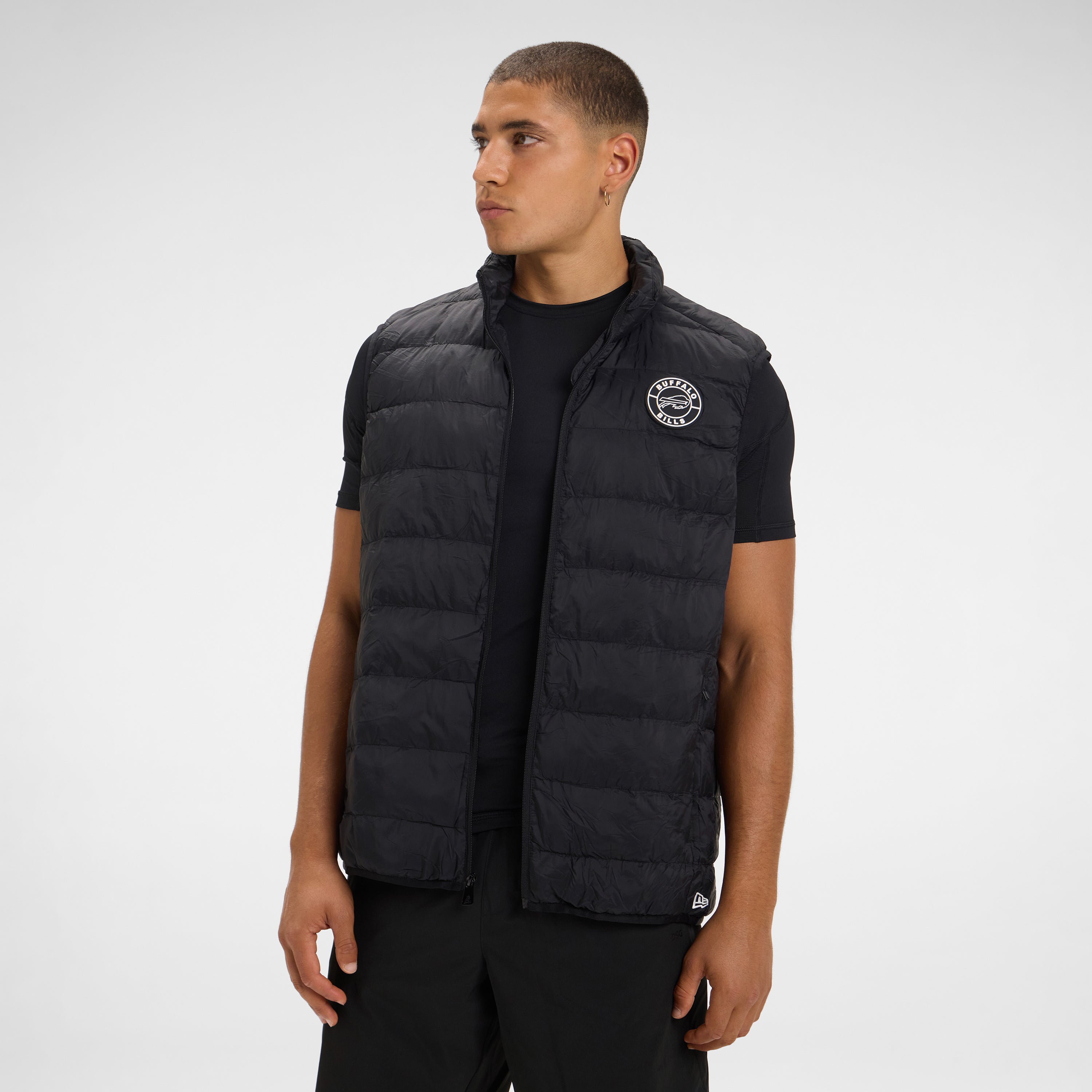 new era Logo Essentials Packable Vest
