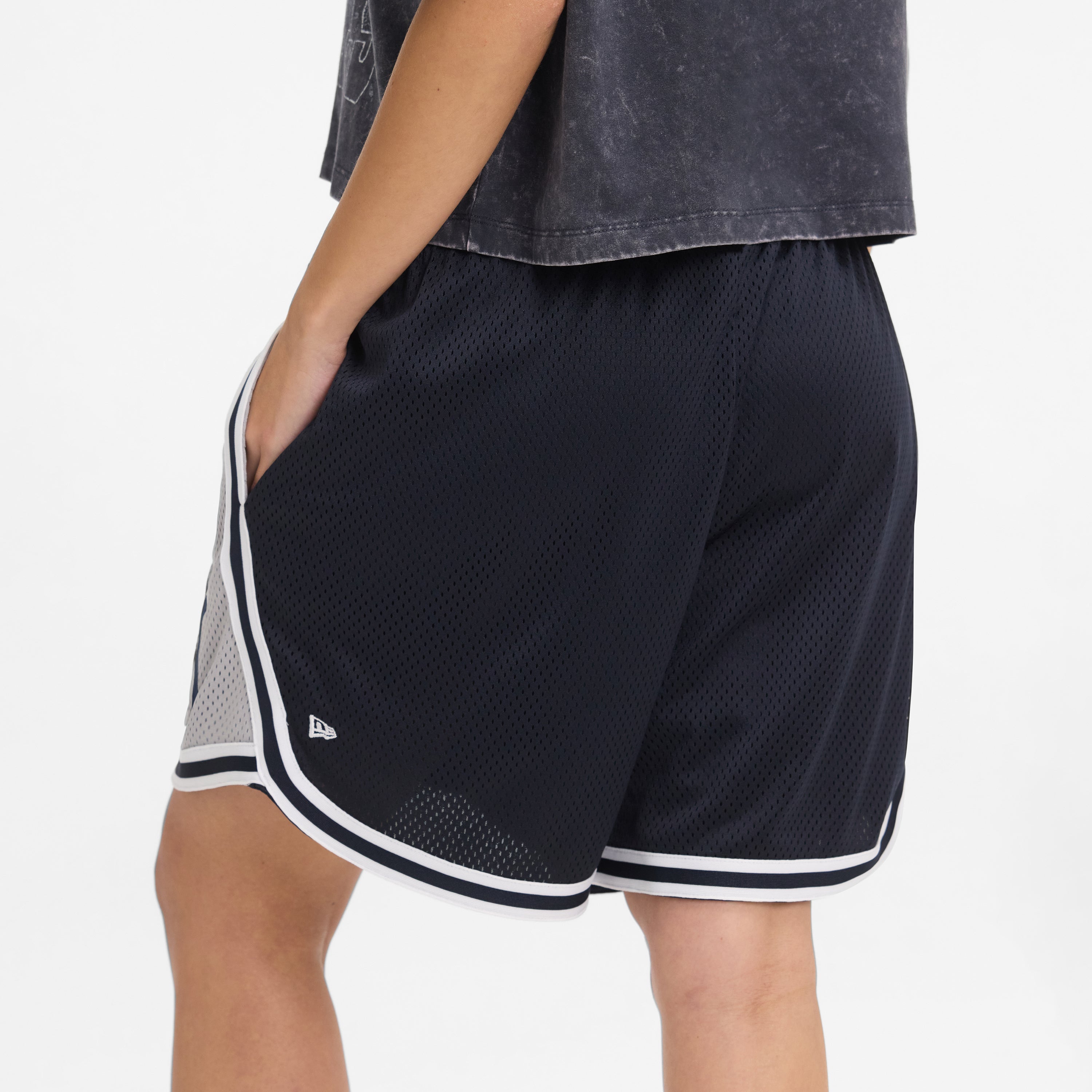 New Era Sport Classics Women's Shorts