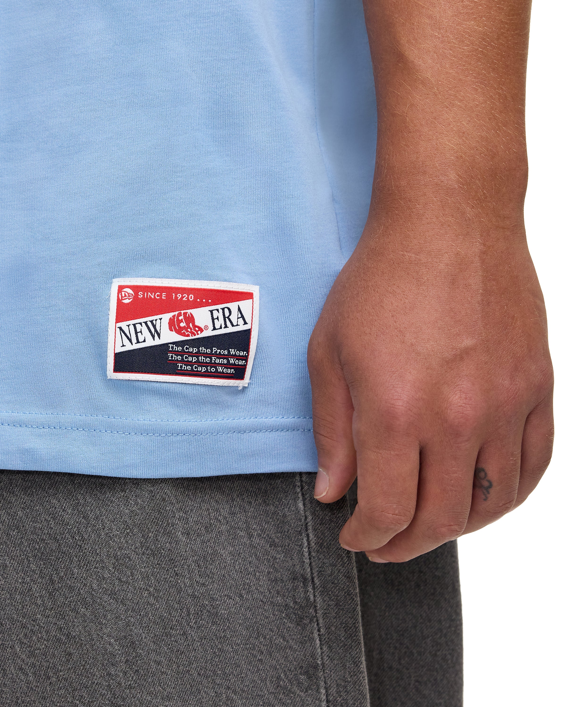 New Era Throwback Distressed T-Shirt